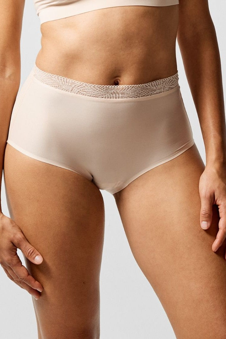 Трусики кюлоти Soft stretch Chantelle